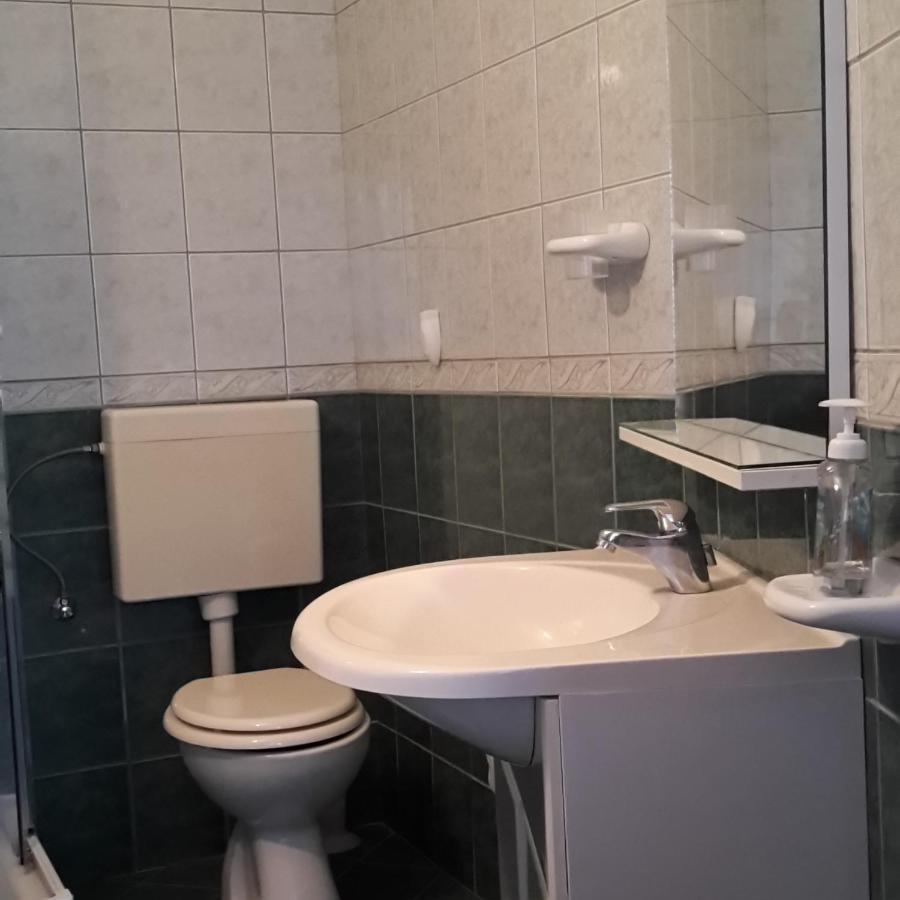 Ferienhaus Vesna Виньерац Экстерьер фото